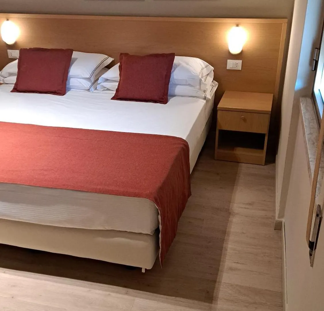 Hotel La Magione Poggibonsi